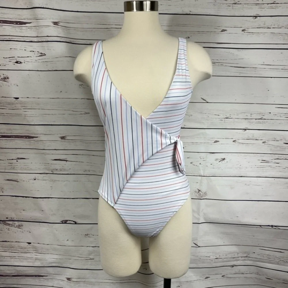 No Boundaries‎ White Stripe One Piece